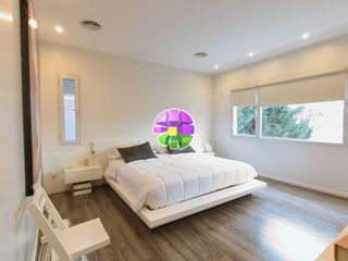 Casa moderna de 3 dormitorios en barrio Septiembre