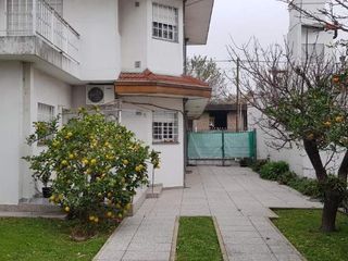 Foto 14 de Chalet en venta en Quilmes Oeste
