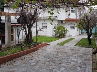 Foto 19 de Chalet en venta en Quilmes Oeste