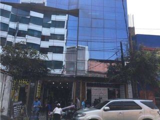 Foto 3 de VENDO LOCAL COMERCIAL EN EL EMPORIO COMERCIAL DE GAMARRA – LA VICTORIA