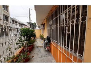 Foto 8 de VENTA DE CASA ESQUINERA RENTERA EN AVENIDA PLAZA DAÑIN, NORTE DE GUAYAQUIL