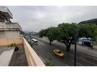 Foto 33 de VENTA DE CASA ESQUINERA RENTERA EN AVENIDA PLAZA DAÑIN, NORTE DE GUAYAQUIL