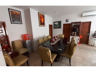 Foto 11 de VENTA DE CASA ESQUINERA RENTERA EN AVENIDA PLAZA DAÑIN, NORTE DE GUAYAQUIL