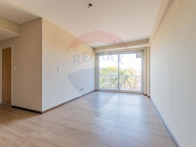 Departamento 3 ambientes con balcón en Caballito
