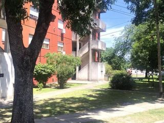 Departamento en venta -3 dormitorios 1 baño - 81mts2 totales - Villa Elvira, La Plata
