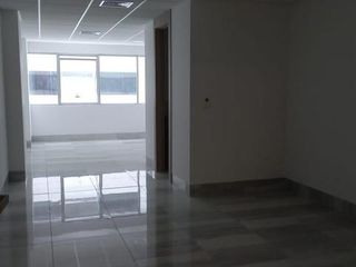 Foto 3 de VENTA OFICINA  ESTRENO, EDIFICIO MILLENIUM PLATINIUM II  (JL)