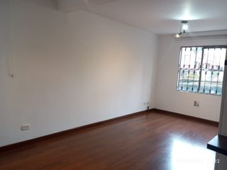 Foto 2 de apartamento en arriendo en salitre. Cod A219