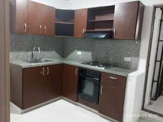Foto 6 de apartamento en arriendo en salitre. Cod A219
