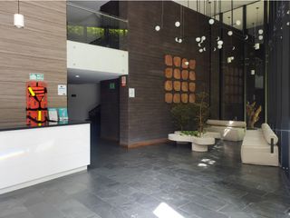 7001043MA Venta de oficina en moderno Centro Empres, las Lomas,Poblado