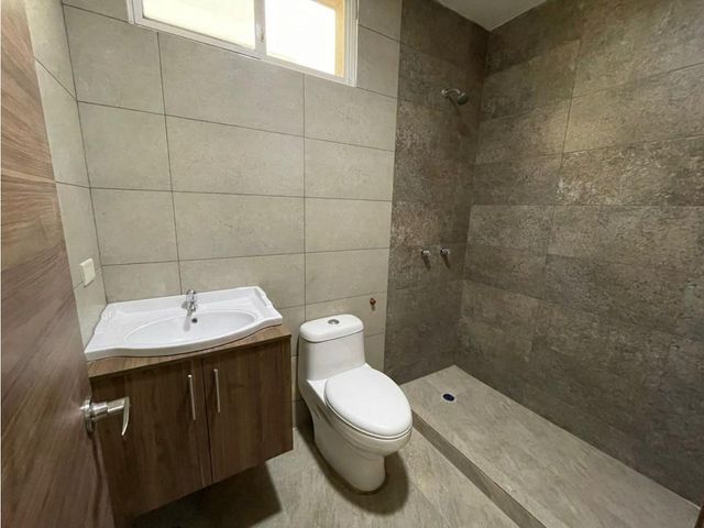 SE VENDE PROPIEDAD EN SAN EDUARDO 2