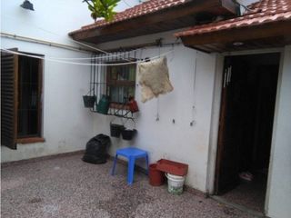 Foto 4 de Casa - Chalet 4 Ambientes CHACO Y NECOCHEA