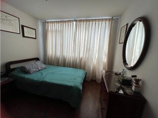 Se vende apartamento por Av. Santander, Manizales