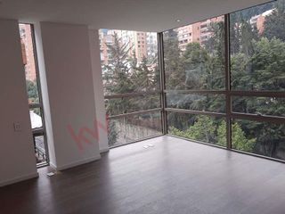 VENDO Hermoso   apartamento de 150 M2   en la Cabrera Bogota, Colombia, piso sexto con ascensor privado