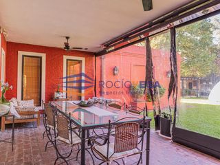 Pintoresca casa estilo campestre  en venta en Country San Diego