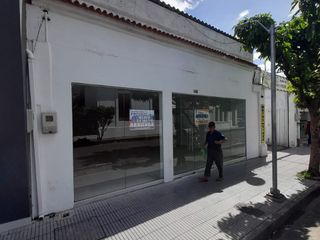 Foto 1 de local en arriendo en la playa. Cod A2474