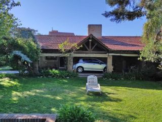 Foto 19 de Retasado Venta Casa Apto Bancor 3 dormitorios galería asador pileta jardín en Villa Belgrano U$S180.000.