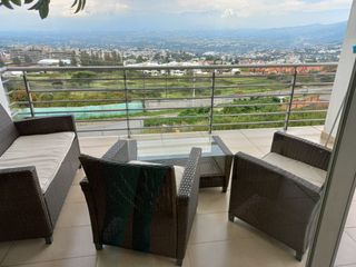 De renta departamento amueblado, hermosa vista
Cumbaya, Santa Lucía Alta