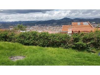 En venta casa y terreno de 910 mts y nave industrial en bellavista san sebastian