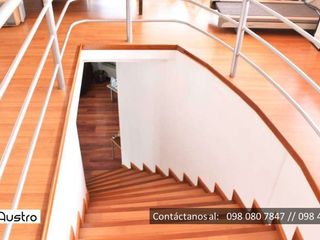 Foto 9 de Av. Paucarbamba, Venta de Hermoso Apartamento Dúplex con Buhardilla