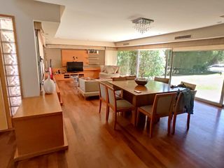 Alquiler Casa 4 dormitorios Amueblada con cochera - San Marino, Funes Hills, Funes