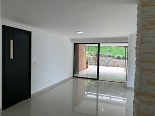 Casa en arriendo en el Poblado