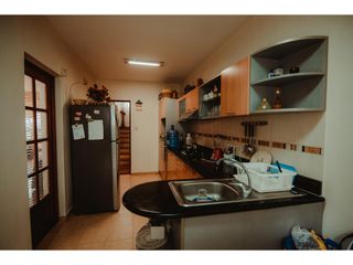 Foto 4 de VENDO LINDA CASA EN URB EL GOLF CON VISTA  A CANCHA DE GOLF