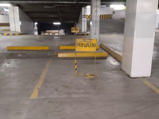 Foto 4 de parqueadero en venta en usaquén. Cod V2866750