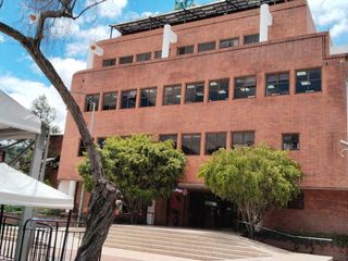 Foto 1 de parqueadero en venta en usaquén. Cod V2866750