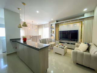 Foto 4 de Apartamento de lujo con diseño de interiores en la castellana en Montería para la venta