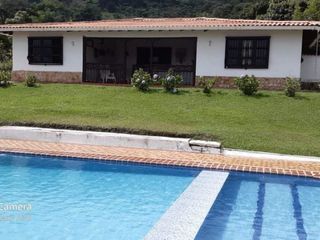 Foto 1 de finca en venta en calima. Cod V16736