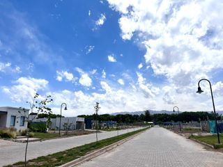 Terreno en Pueblo Malbec Barrio Privado Apto para 2 Duplex -  Lujan de Cuyo