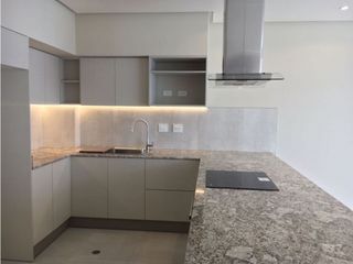 Foto 4 de Departamento de renta sector la Primavera cumbaya