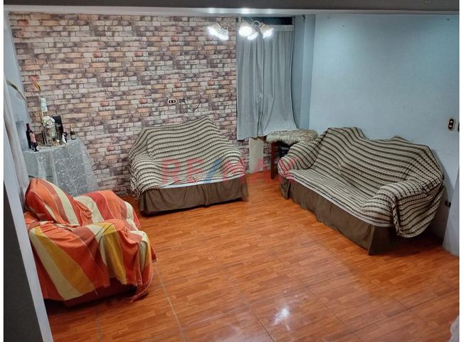 Casa en Venta en Puente Piedra - Więcej