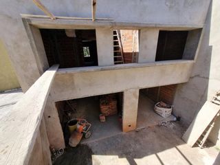PH de 5 ambientes con cochera en alquiler en Las Lomas de San Isidro