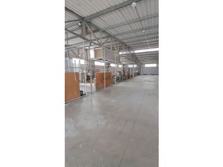 Foto 8 de EDIFICIO COMPLETO CON 2 LOCALES COMERCIALES Y BODEGA NUEVO HORIZONTE