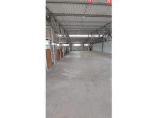 Foto 6 de EDIFICIO COMPLETO CON 2 LOCALES COMERCIALES Y BODEGA NUEVO HORIZONTE
