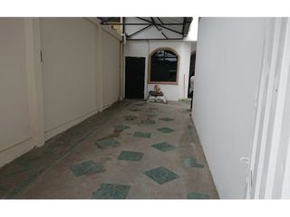 Foto 2 de Venta de Casa Rentera sector norte - Manta