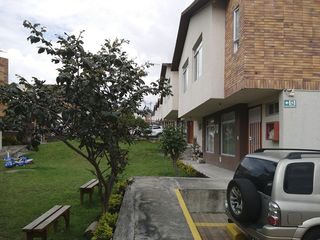 Foto 2 de Vendo casa en Conocoto, Santa Mónica de Conocoto