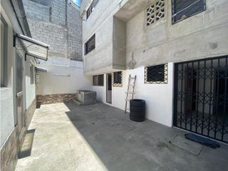 Foto 4 de Casa rentera de venta en Quito, sector La Ecuatoriana, barrio la Merced