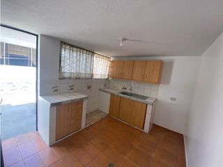 Foto 27 de Casa rentera de venta en Quito, sector La Ecuatoriana, barrio la Merced