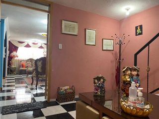 Casa rentera de venta en Quito, sector La Ecuatoriana, barrio la Merced