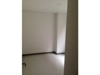 Foto 8 de La Morelia-en el Tradicional Sector de Cristales-Apartamento en Venta