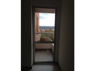 Foto 4 de La Morelia-en el Tradicional Sector de Cristales-Apartamento en Venta