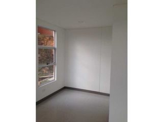 Foto 6 de La Morelia-en el Tradicional Sector de Cristales-Apartamento en Venta