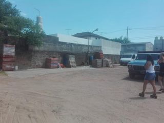 Foto 8 de Corralón 40 mts de Frente s/Bustamante - Zona Comercial