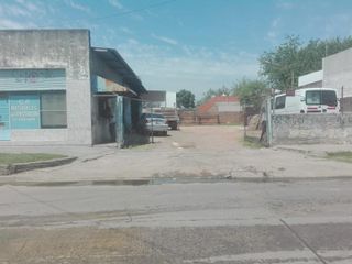 Foto 5 de Corralón 40 mts de Frente s/Bustamante - Zona Comercial