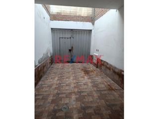 Foto 4 de ¡Oportunidad En Lima Norte! Casa De 2 Pisos + Azotea En Venta – San Martín De Porres