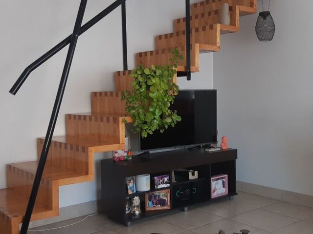 VENTA PH 3 AMBIENTES CASTELAR PISCINA Y COCHERA