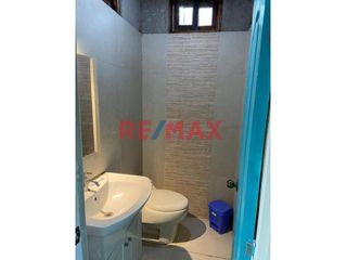 Foto 2 de Venta de Terreno Agrícola de 7790 m² con Casa en Catacaos

Ubicado en el distrito de Catacaos, este terreno agrícola de 7790 m² ofrece un gran poten