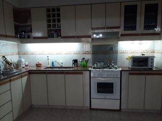 Foto 6 de Casa PH en venta en La Tablada